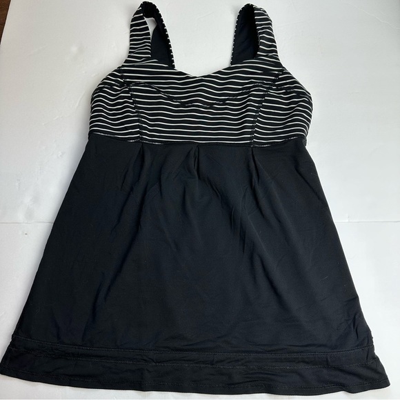 Lululemon Aria II Tank Top Women's size 8 Horizontal Stripe Black Cinched Waist - Picture 8 of 8